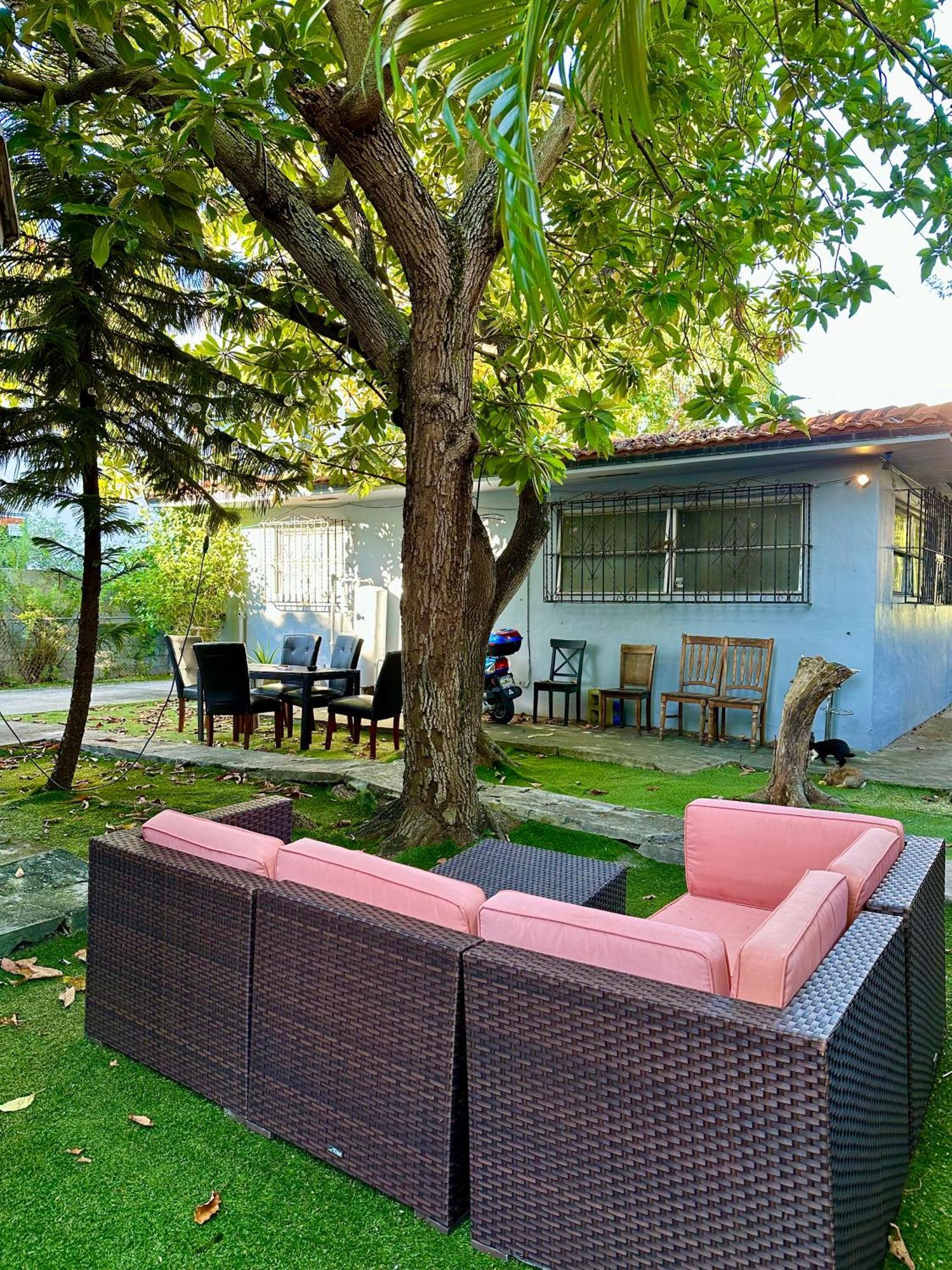 Miami House Hotel Luaran gambar
