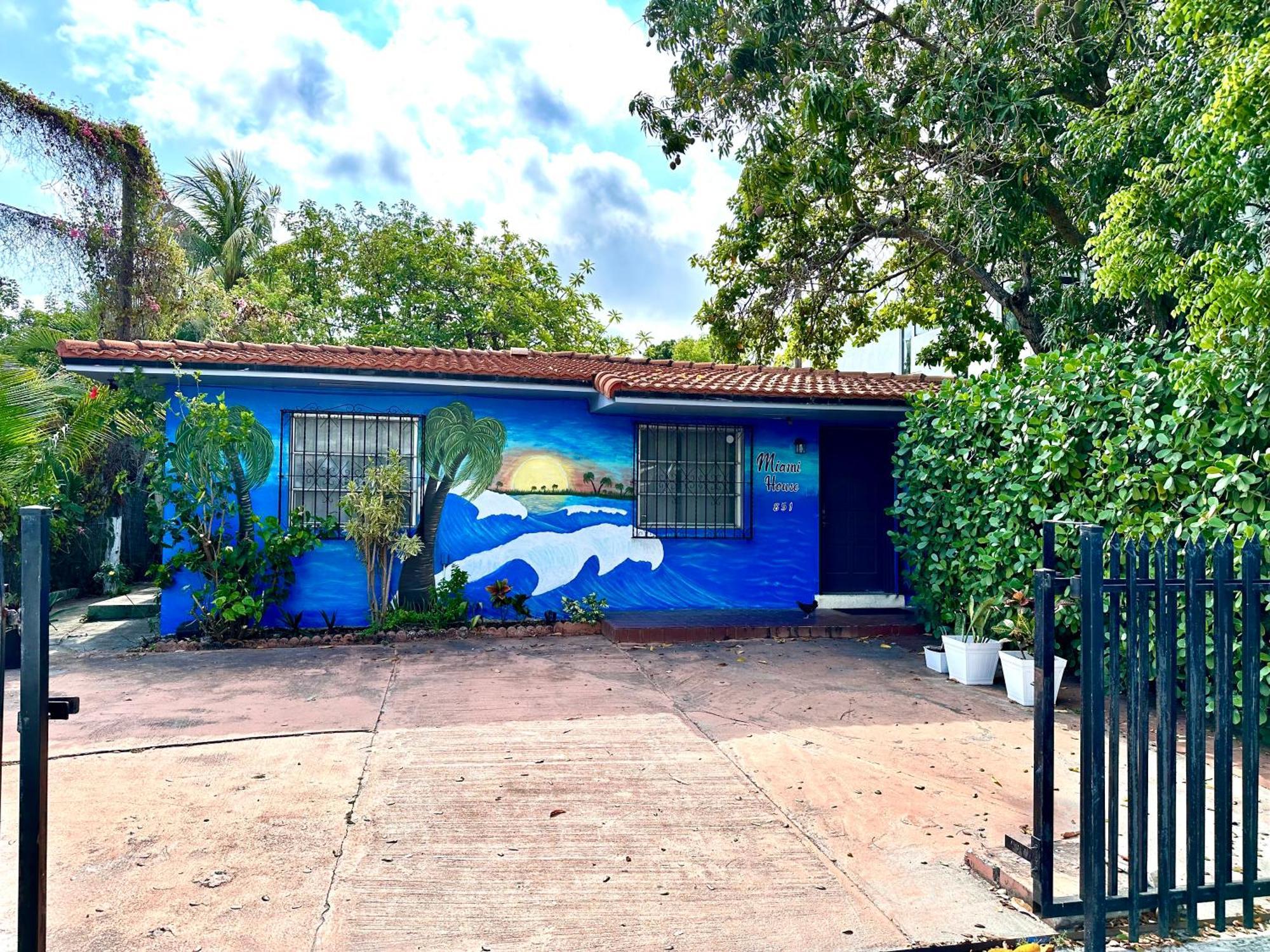 Miami House Hotel Luaran gambar